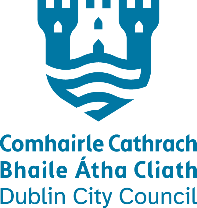 DCC Logo vertical